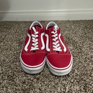 Size 8 in woman’s- red vans, basically brand new!